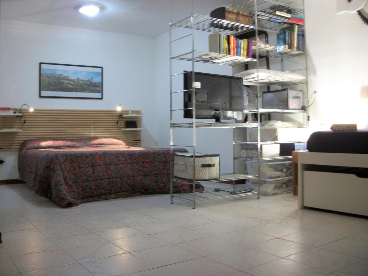 Appartamento - Terrazzo Vivibile Vista Mare, Wi-Fi Gratuito 발레크로시아 외부 사진